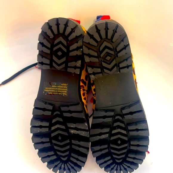 💯New Steve Madden Cow Fur Boots - Picture 3 of 7